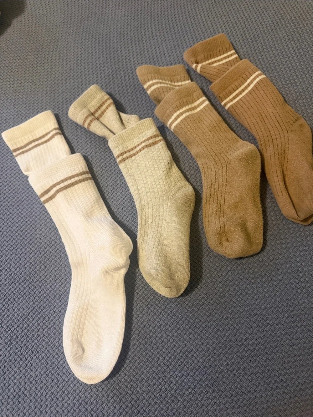 Socks/FREE 🧦